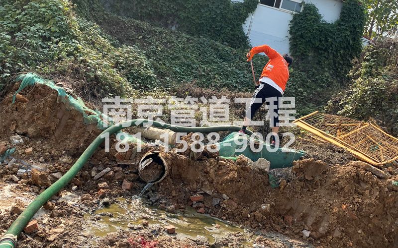 263北苑工地化粪池清理