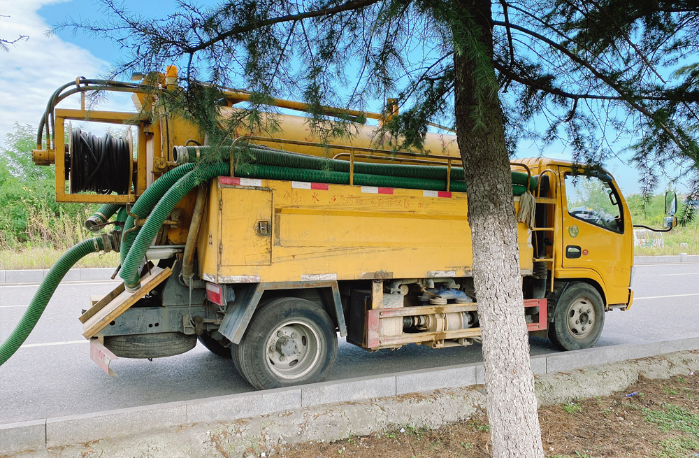 283北苑清洗抽粪车